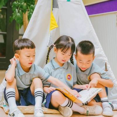 诺亚舟幼教:8个知识,培养一个心理阳光的孩子 诺亚舟幼教:8个知识,培养一个心理阳光的孩子